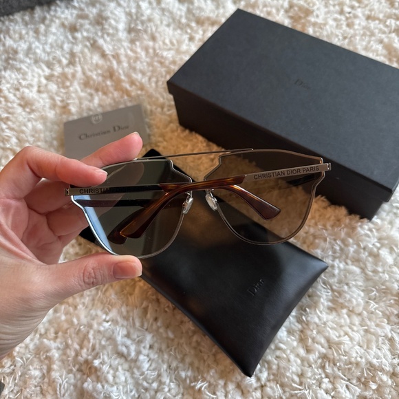 DIOR SO REAL FAST SUNGLASSES - Picture 5 of 7